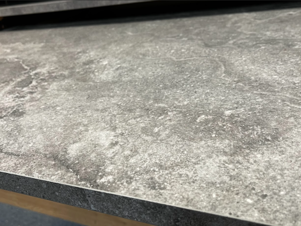 Aquilla Square Edge Dark Granite